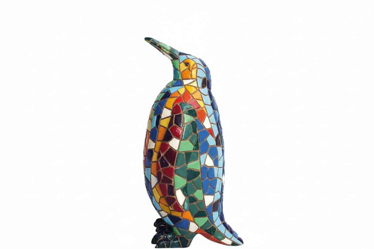 Gaudí Style Mosaic Penguin Statue – Barcino